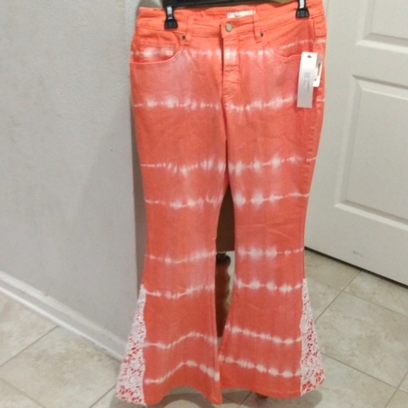 Gemma & Jane Tie Dye Bell Bottom Jeans in Orange & White - Picture 2 of 7